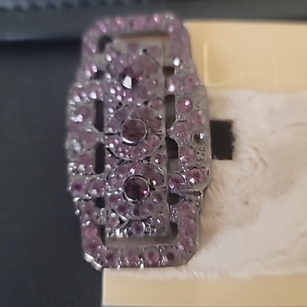 Vintage De Nova Purple Rhinestone Clip Earrings - Picture 2 of 5